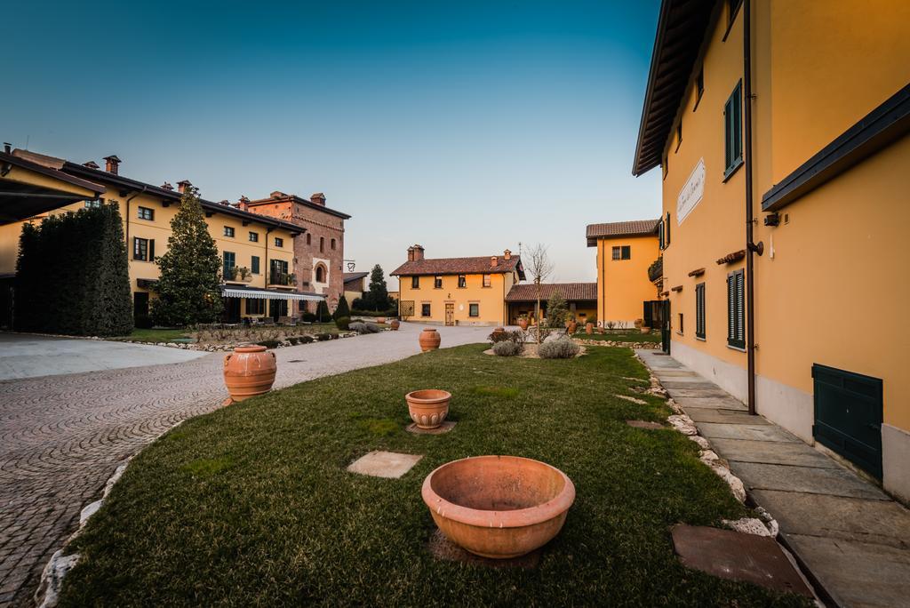 La Torre Dei Canonici Lumellogno Exterior foto